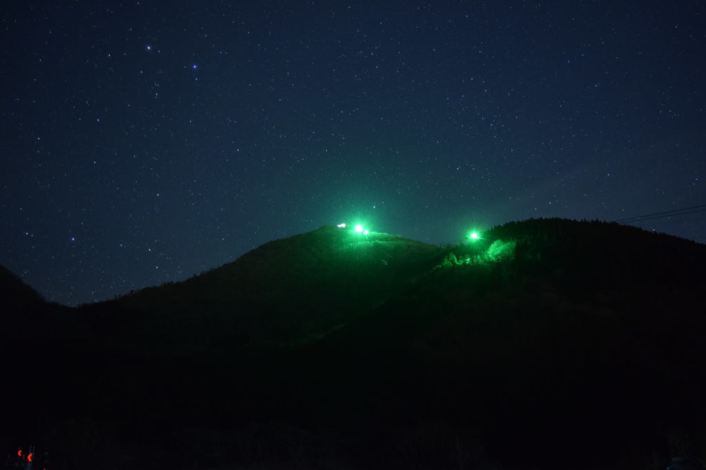 鶴見岳の星空