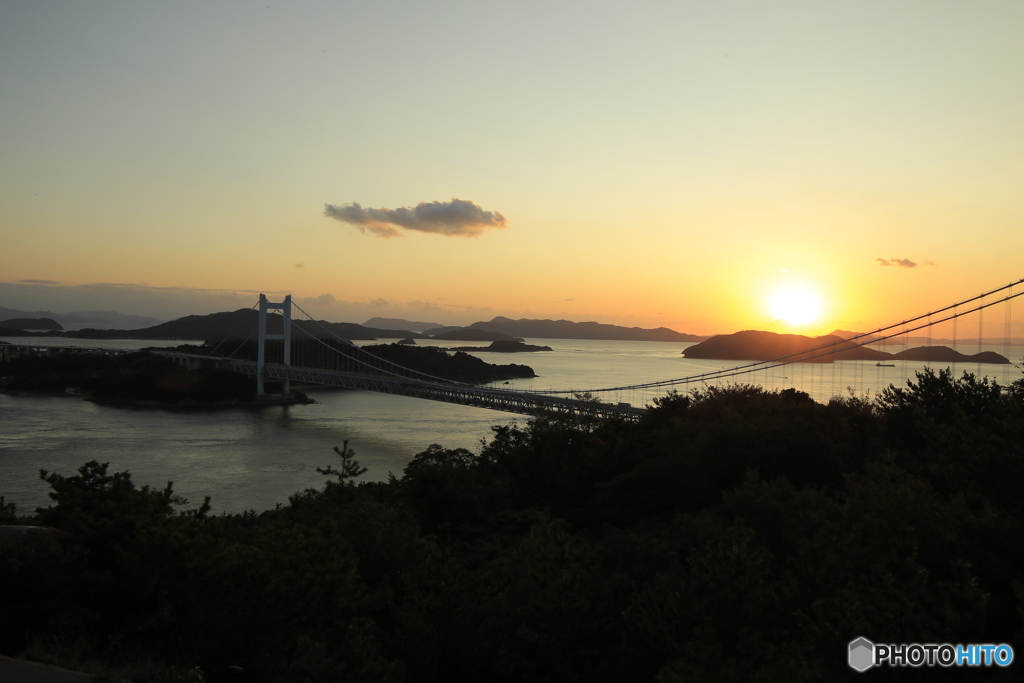 瀬戸内で夕日