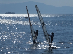 湖上の二人