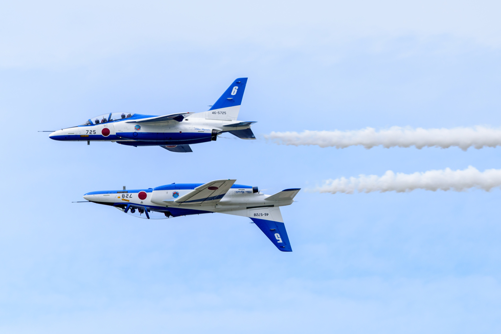 JASDF Blue Impulse "Back to Back "