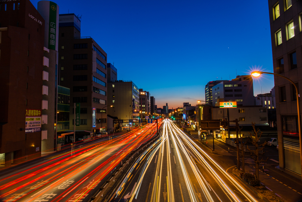 国道の夕暮れ。。。