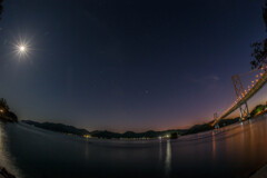 因島大橋とお月さま