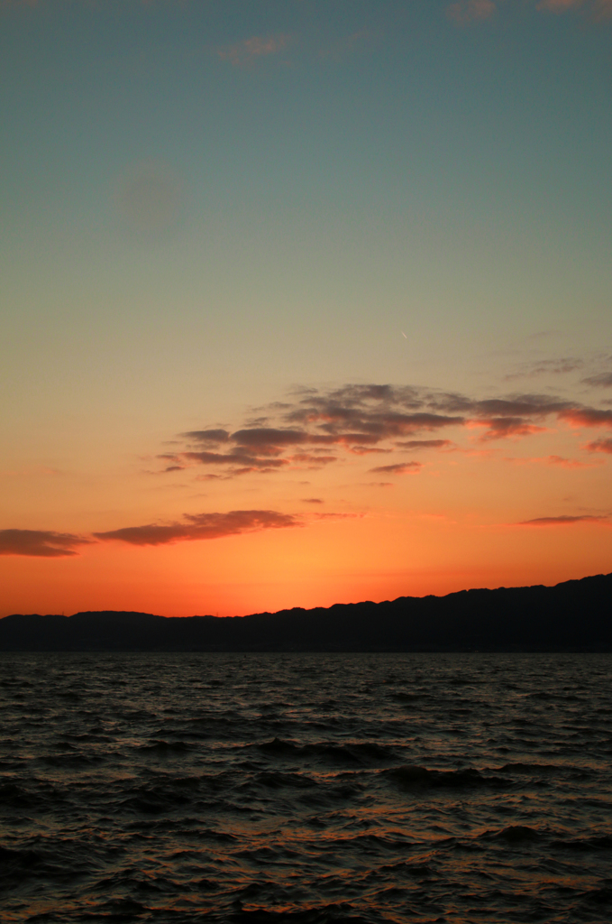 烏丸半島港から見た夕日 02