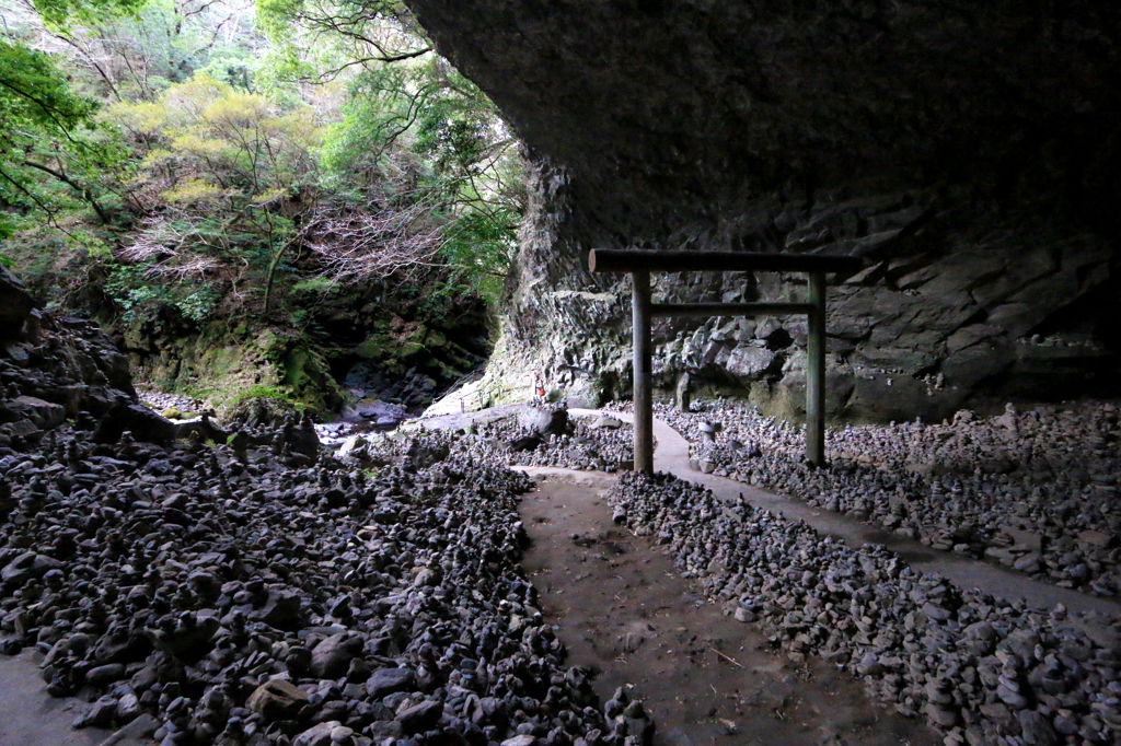 天安河原