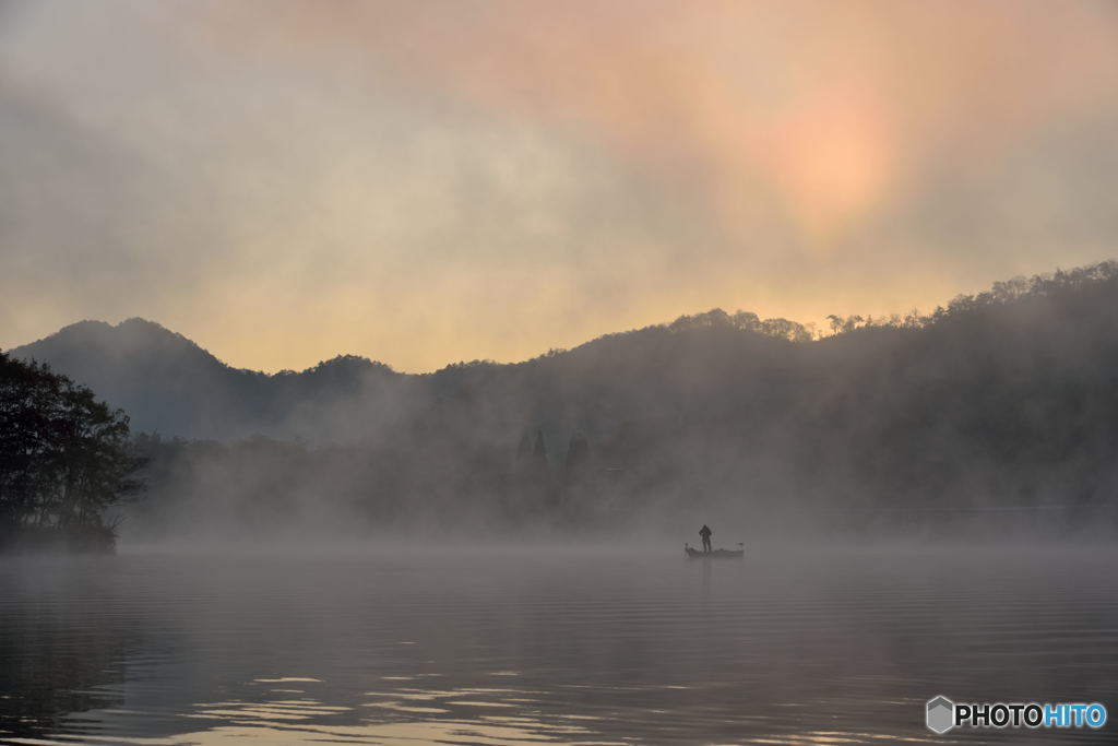 Morning View at a Lake (#01) 