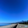 梅雨明けの空と海と