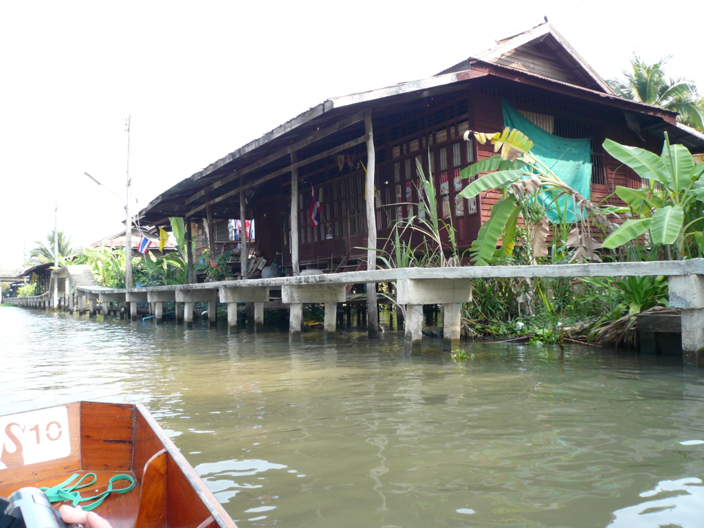 damnun saduak water market