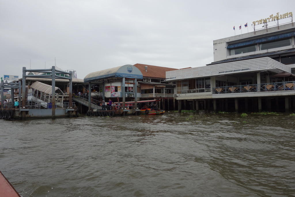 チャオプラヤ川リバークルーズ