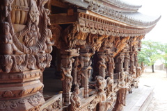 サンクチュアリオブトゥルース