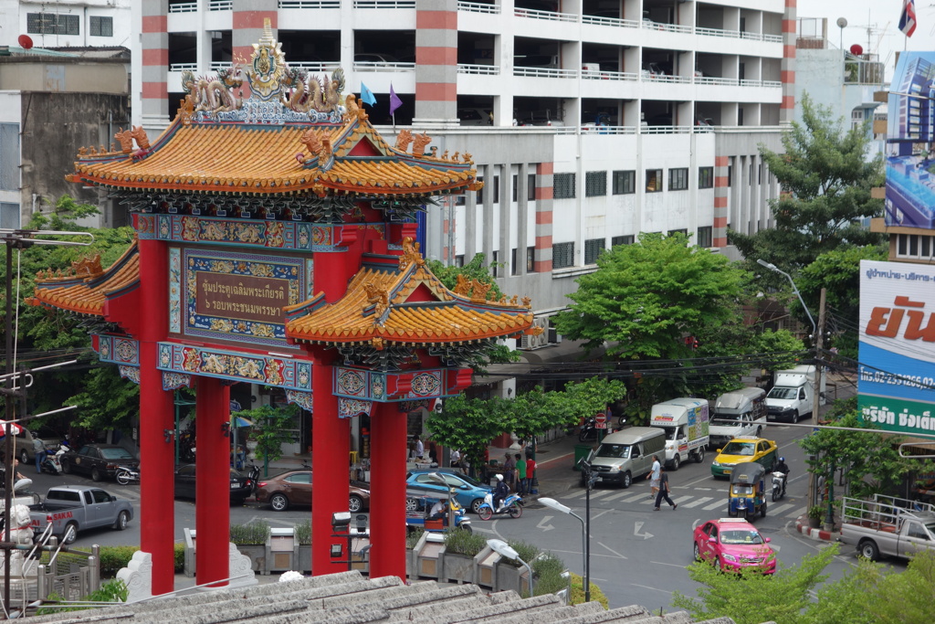 Chinatown gate Yaowarat