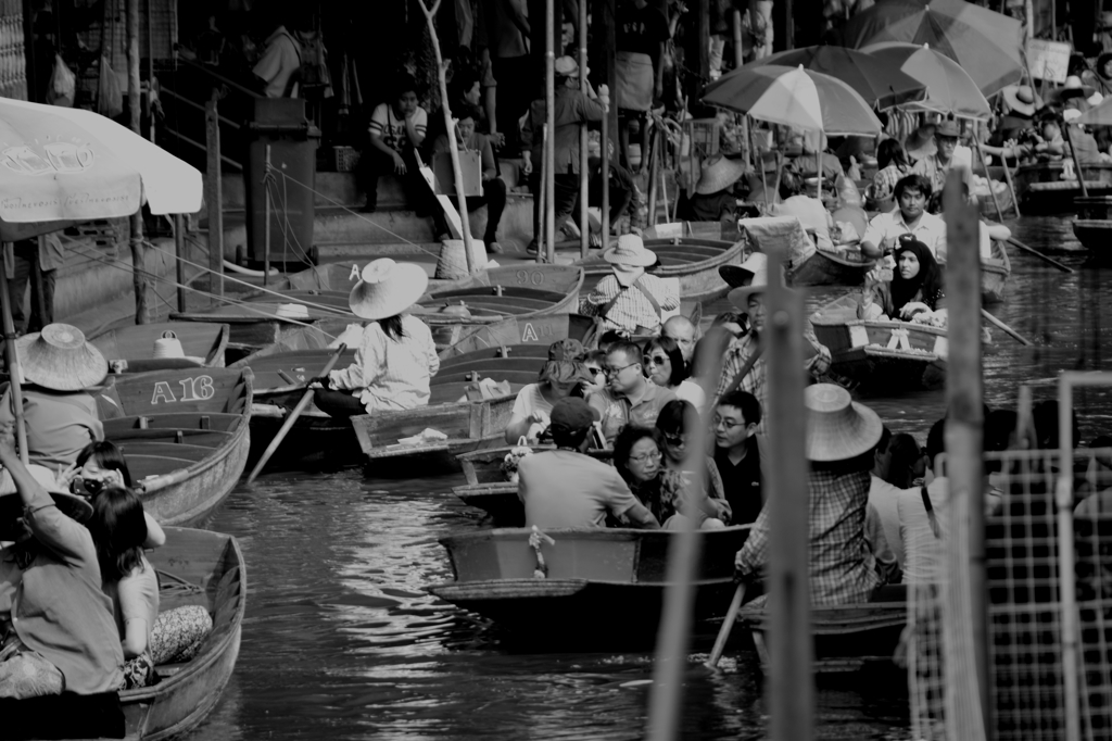 タイの水上マーケット