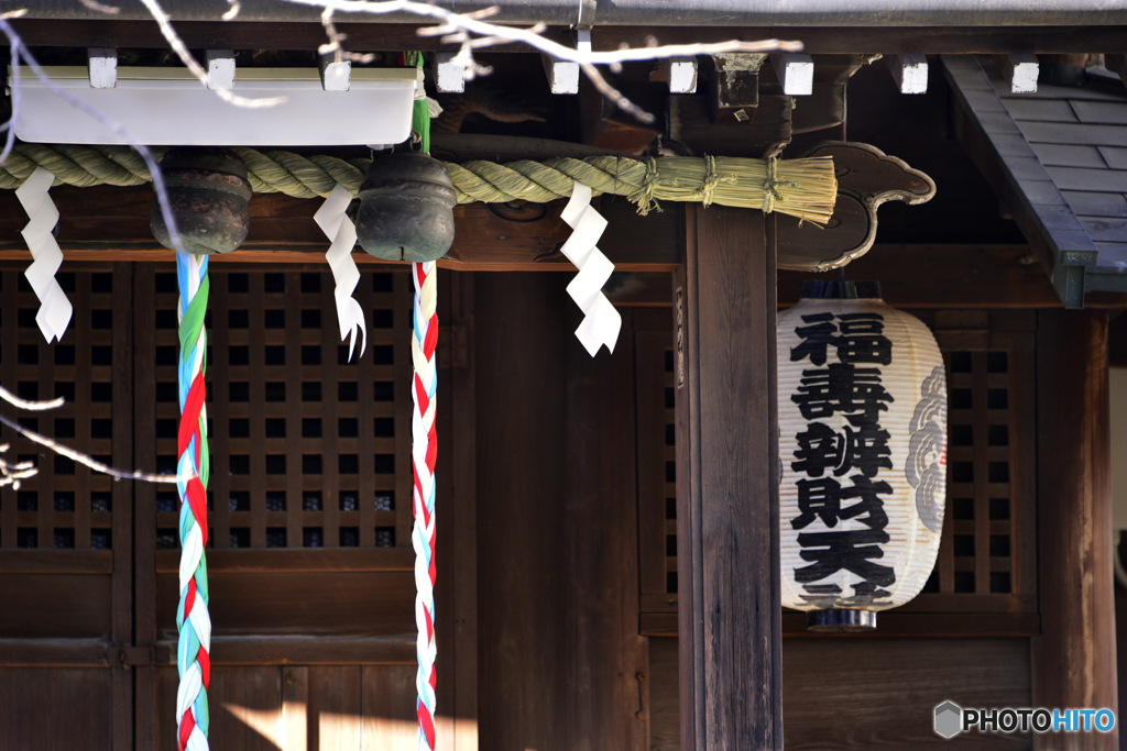 歴史の重みの色