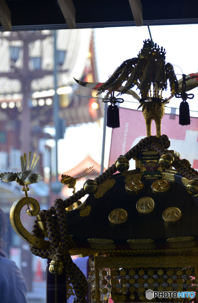 神輿もじっと我慢です