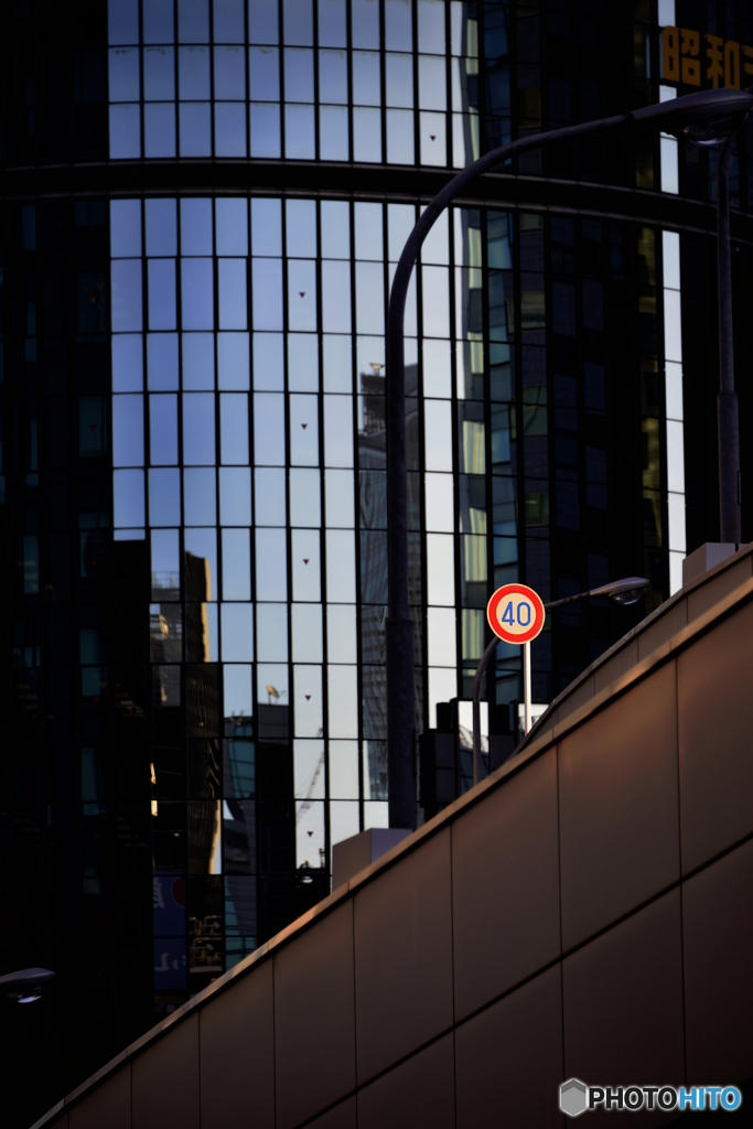 銀座の規制標識