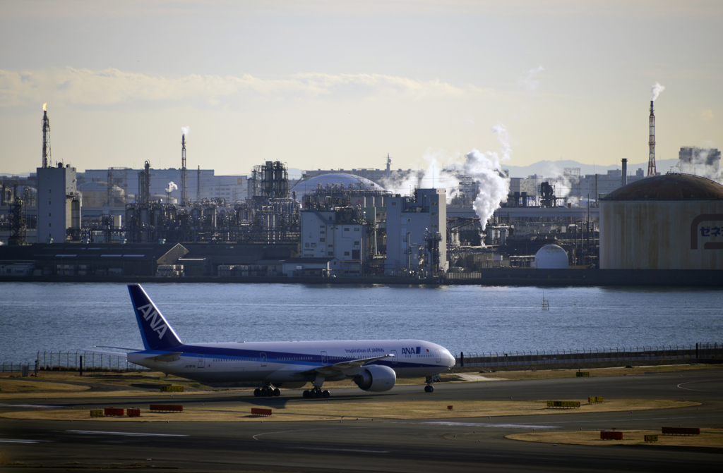 空港の隣り---②