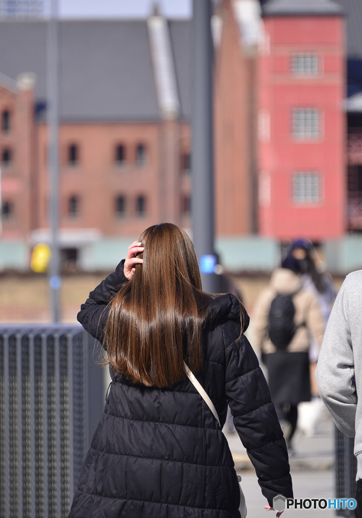 綺麗な髪のお姉さん