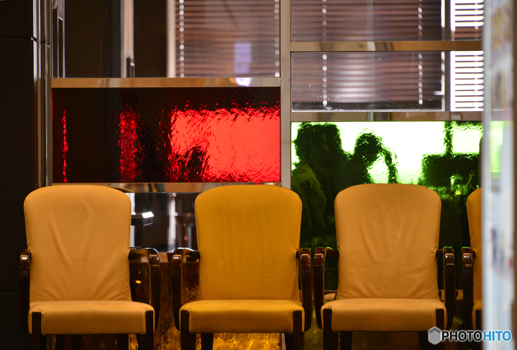 こちらでちょっとお待ちください・・