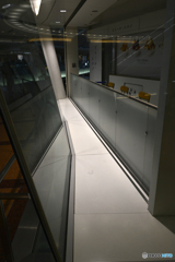 空港の朝----④