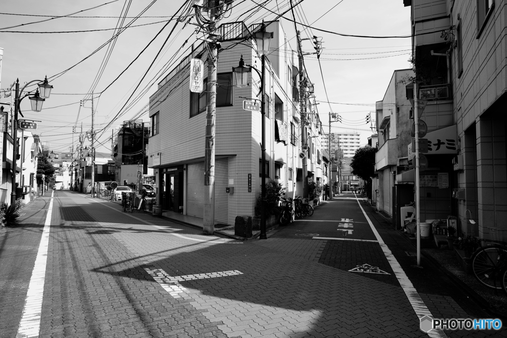 モノクロ散歩---①