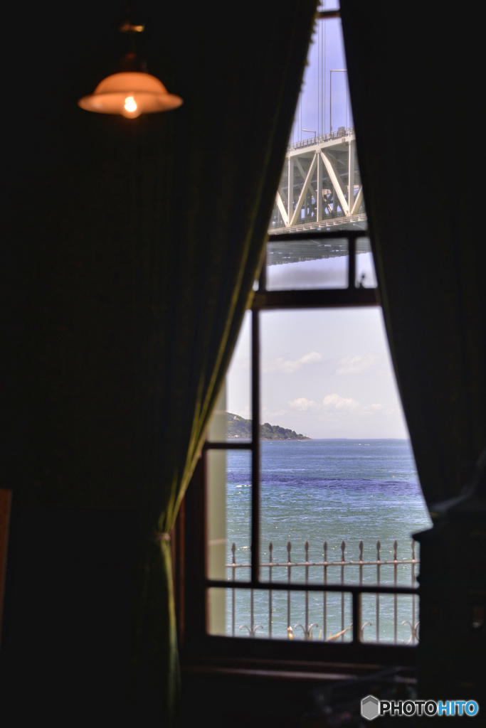 移情閣と明石海峡大橋---③