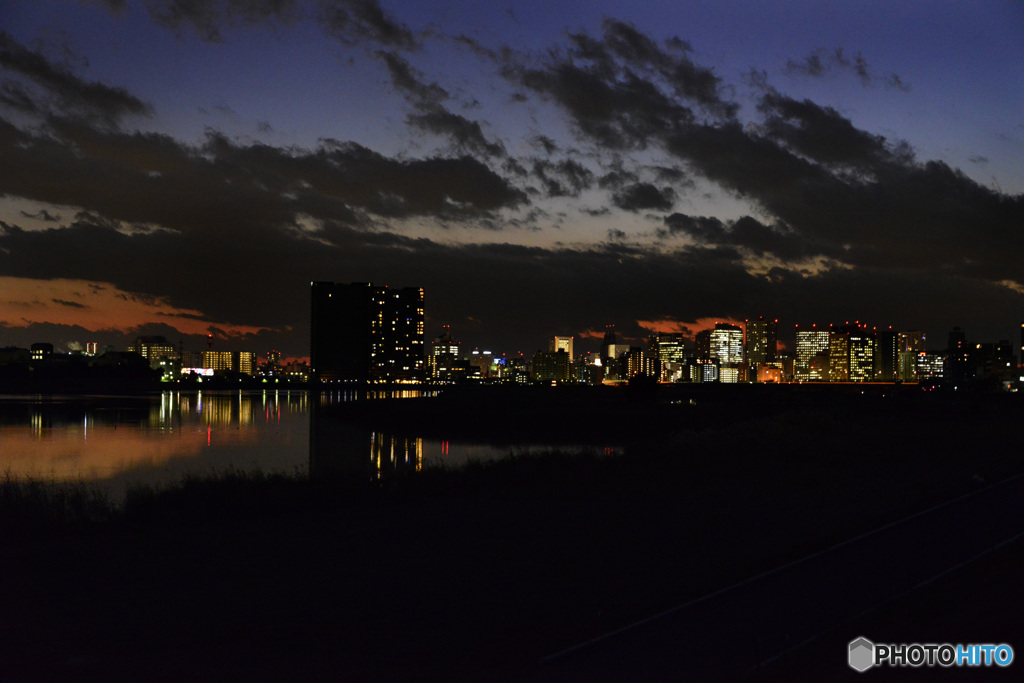 多摩川夕景----④