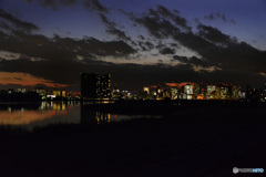多摩川夕景----④