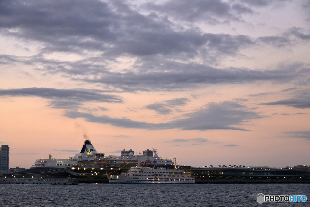 YOKOHAMA夕暮れ---③