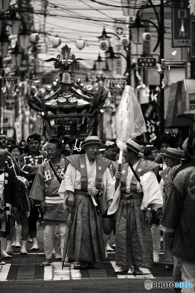 例祭の列