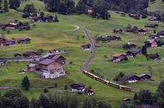 アイガーを目指す登山列車