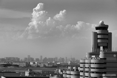 雲湧く空港