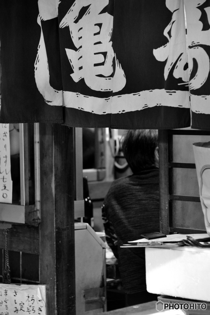 浅草地下街のある日----③