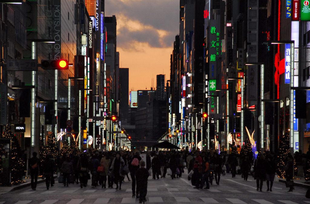 銀座にて---①