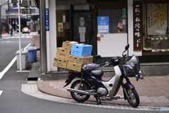 銀座八丁目のバイク