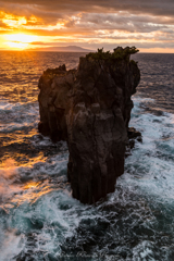 輝く燕島