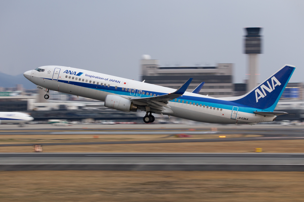 Boeing 737-881 JA53AN