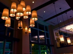 レストランの照明