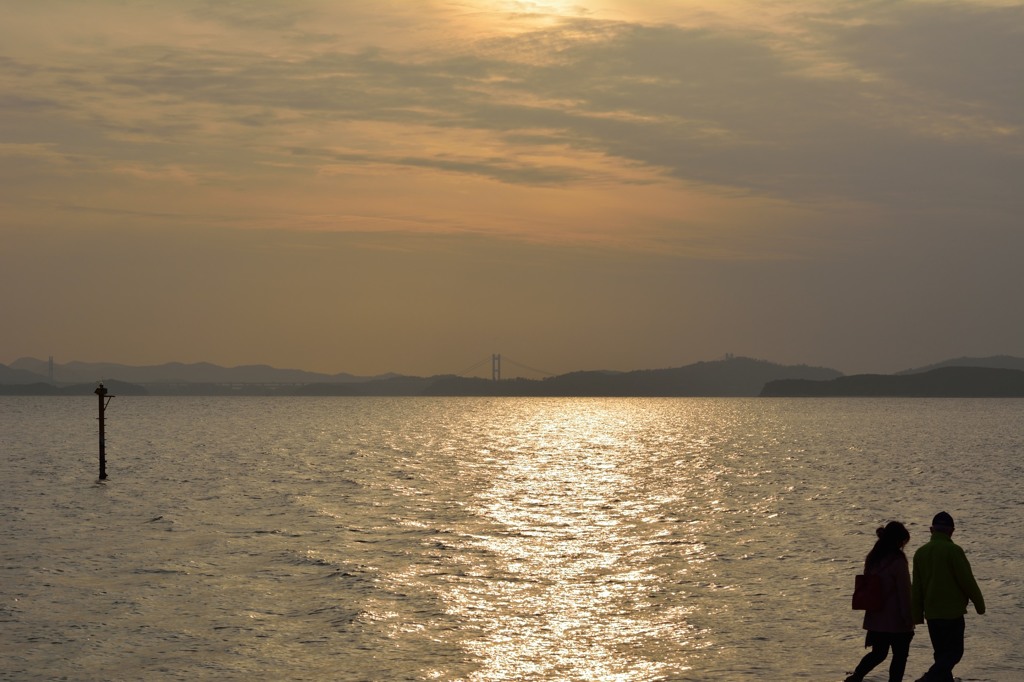 海岸にて