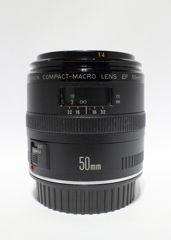 canon compact-macro lens EF-50mm F2.5