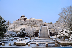 雪の福知山城