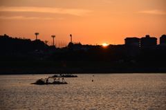 夕焼けの集会所