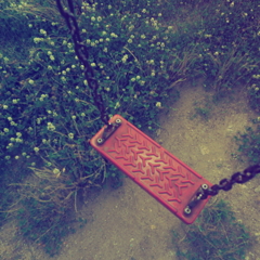swing and clover  ブランコ
