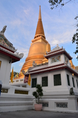 バンコクでふらっと立ち寄った寺院