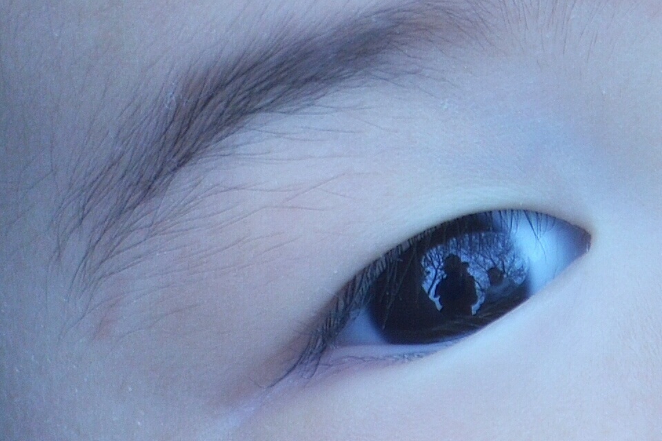 子の瞳