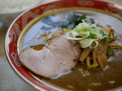 カレーラーメン　つるつる屋