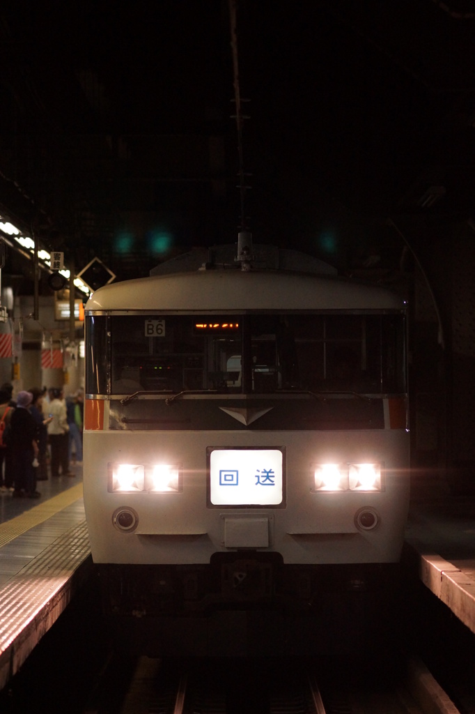 上野駅13番線に・・・