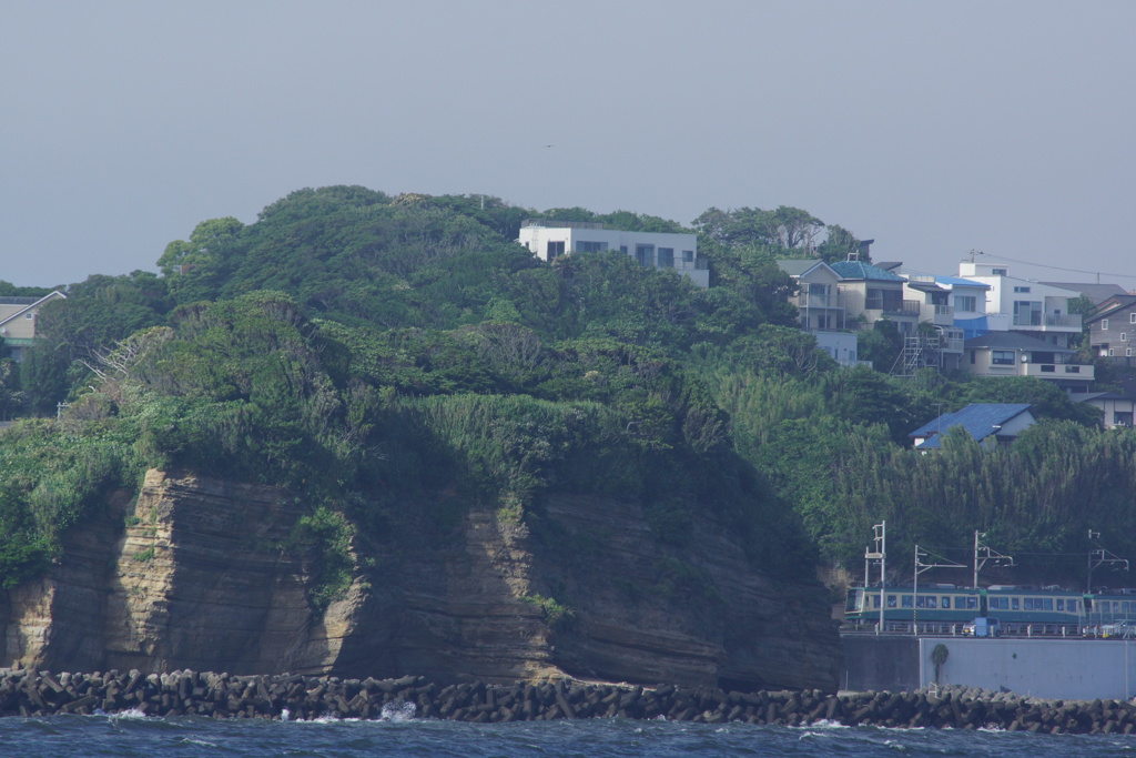 海越しから望む