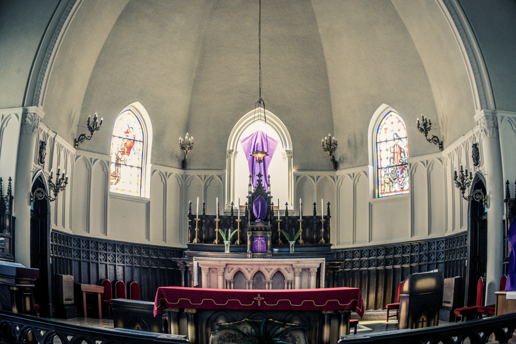その御名において pray in the name of...