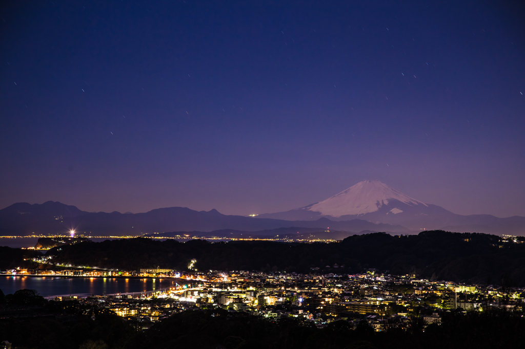 月夜の晩に・・・