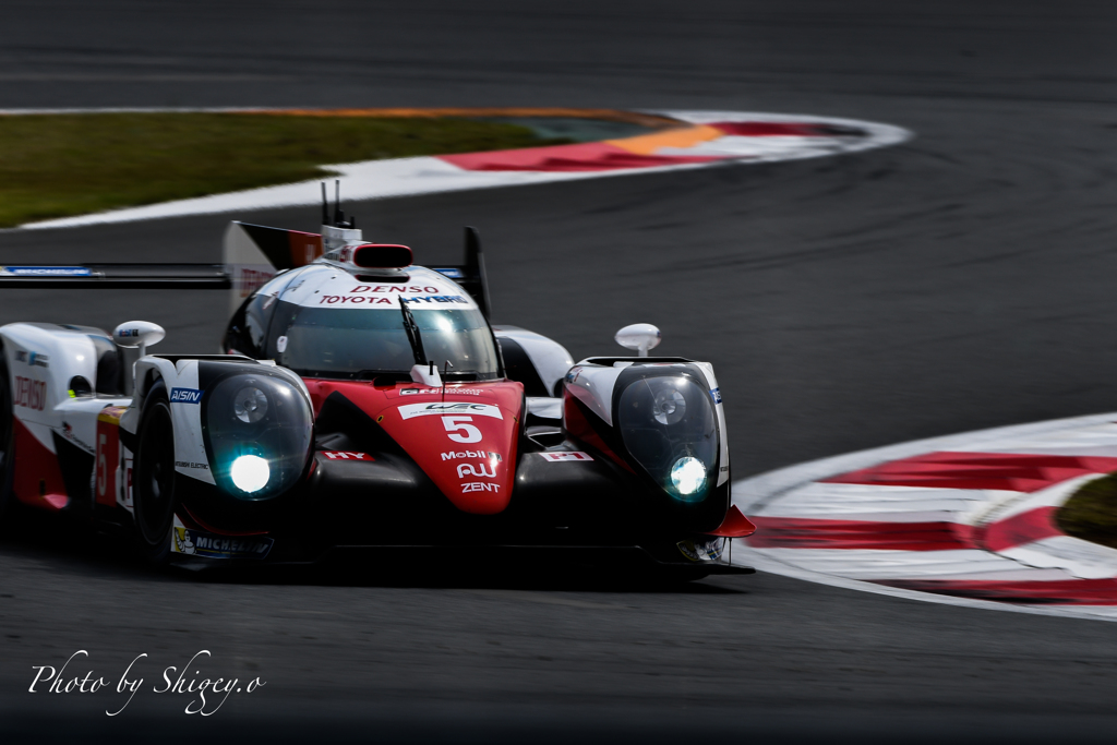 TS050 HYBRID "5"