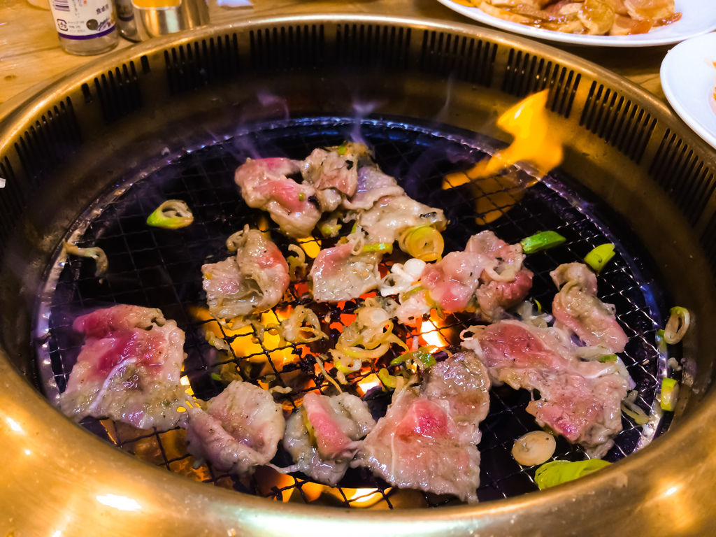 炙りカルビ焼き葱まみれ